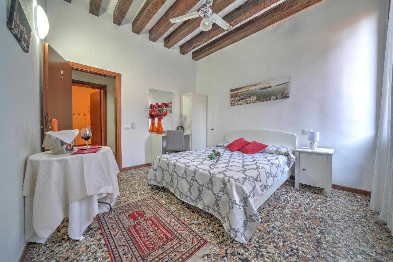 Residenza Briati Hotel Venice Exterior photo
